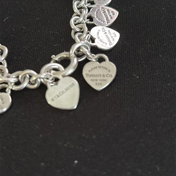 Tiffany & Co. Return to Tiffany Multi-Heart Tag Bracelet - Picture 9 of 15